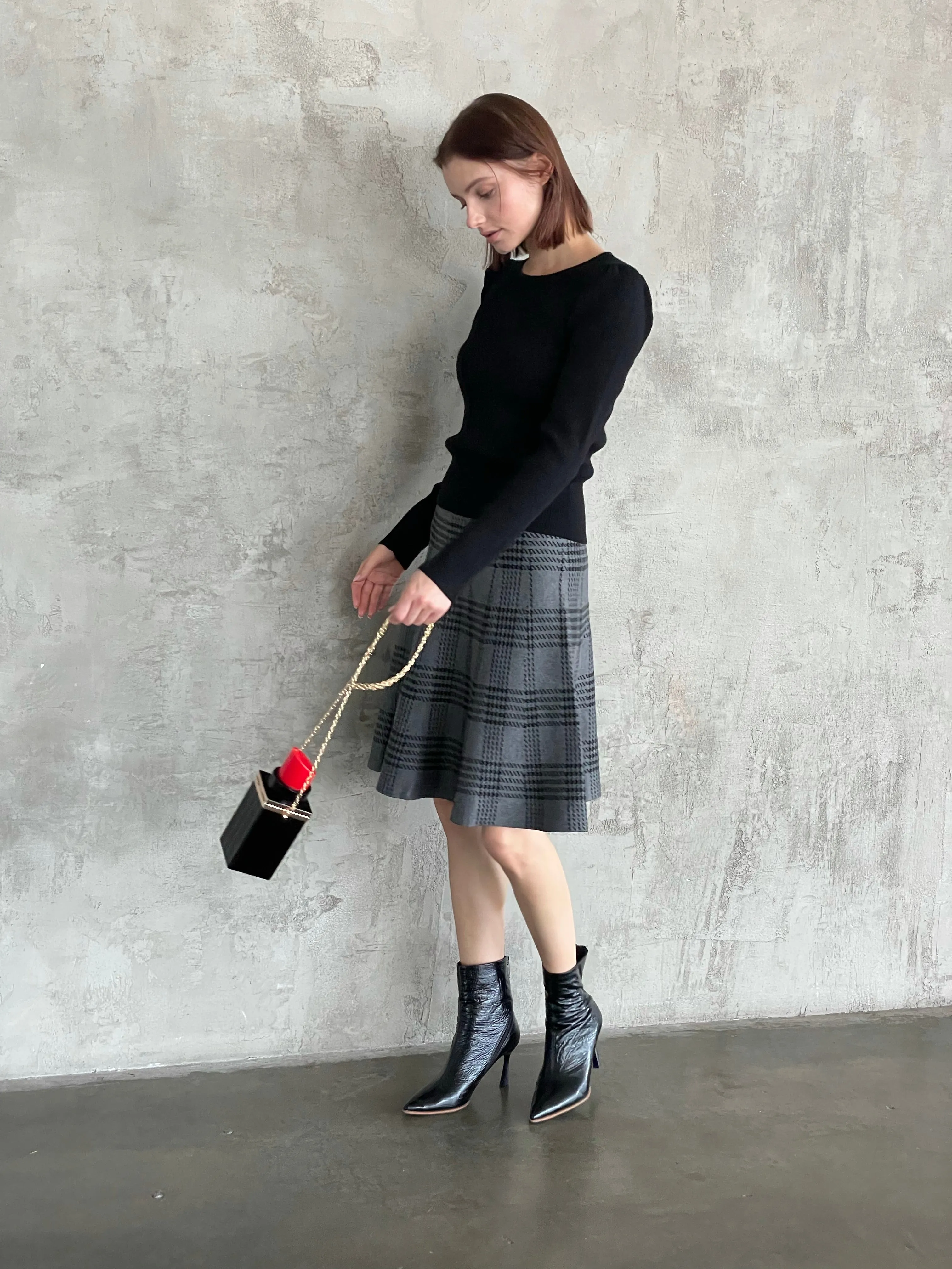 AMAZING MM SKIRT - YEAR ROUND CHARCOAL PLAID