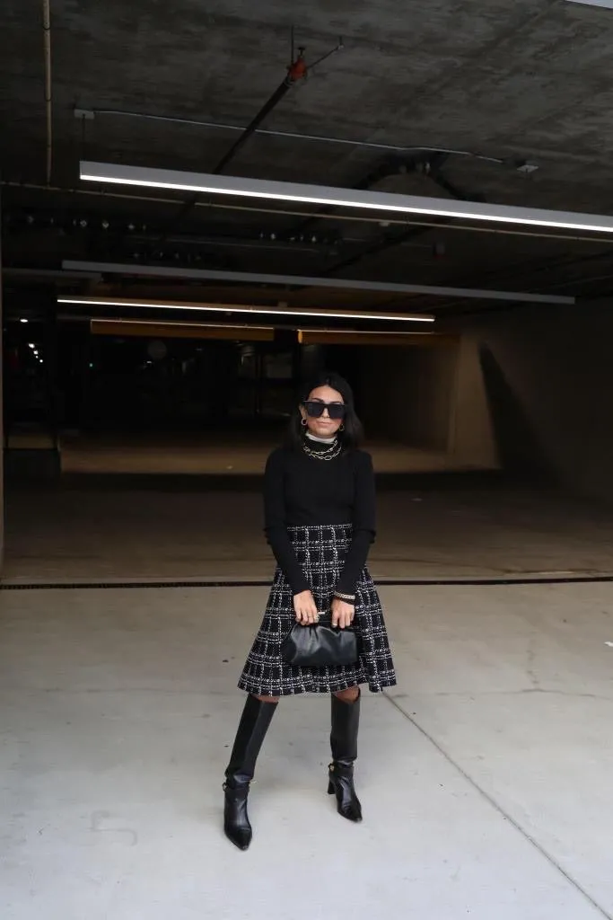 AMAZING MM SKIRT - YR RND BLACK TWEED