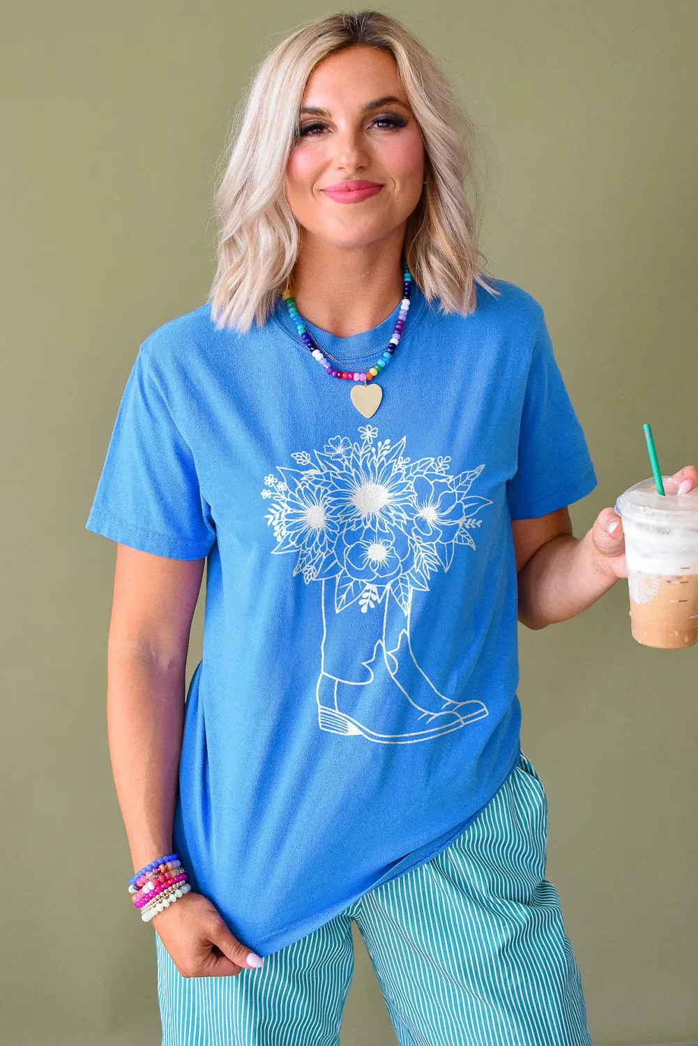 Blue Sunflower Boots Graphic Western Fashion T Shirt