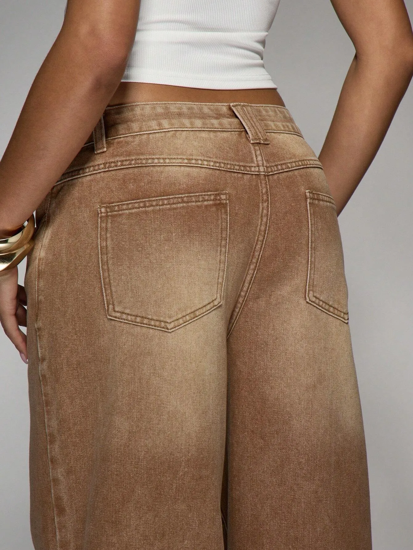 Chocolate Wash Baggy Wide-Leg Jeans – Trendy & Relaxed Fit Denim