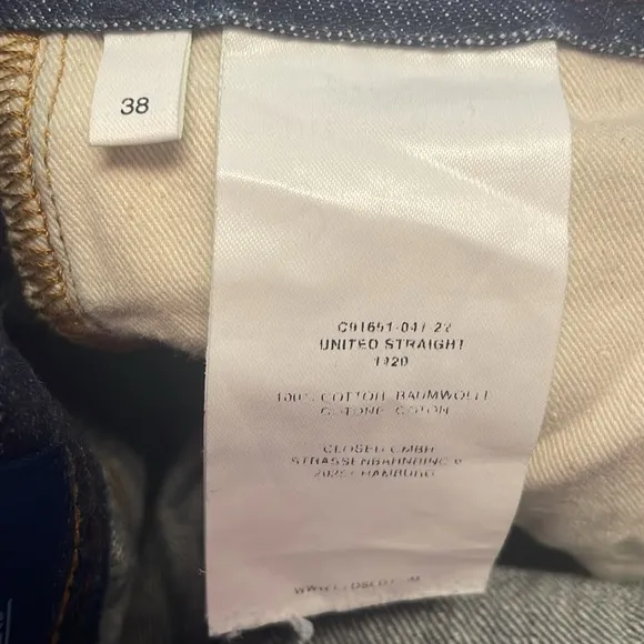 Closed United Straight Dark Wash Jeans Size IT 38.