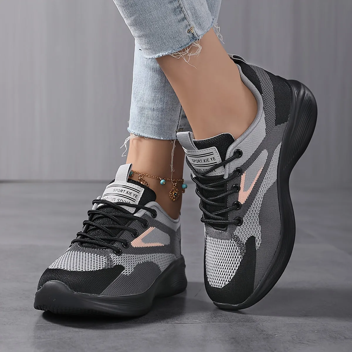 Comfortable and durable orthopedic Sneakers