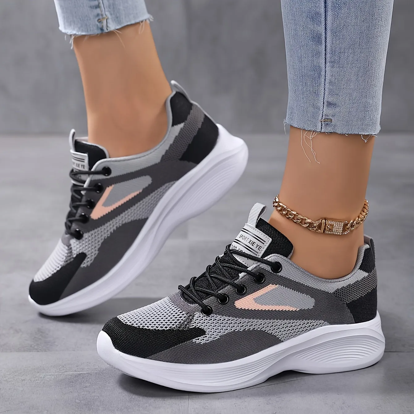 Comfortable and durable orthopedic Sneakers