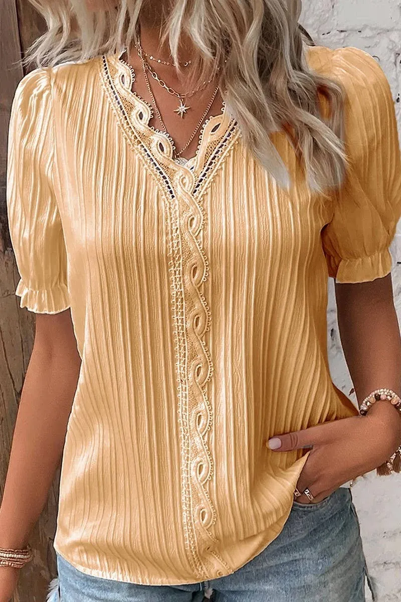 CWTBLS1468_SOLID COLOR V-NECK HOLLOW SHORT-SLEEVED SHIRT: APRICOT / (XL) 1