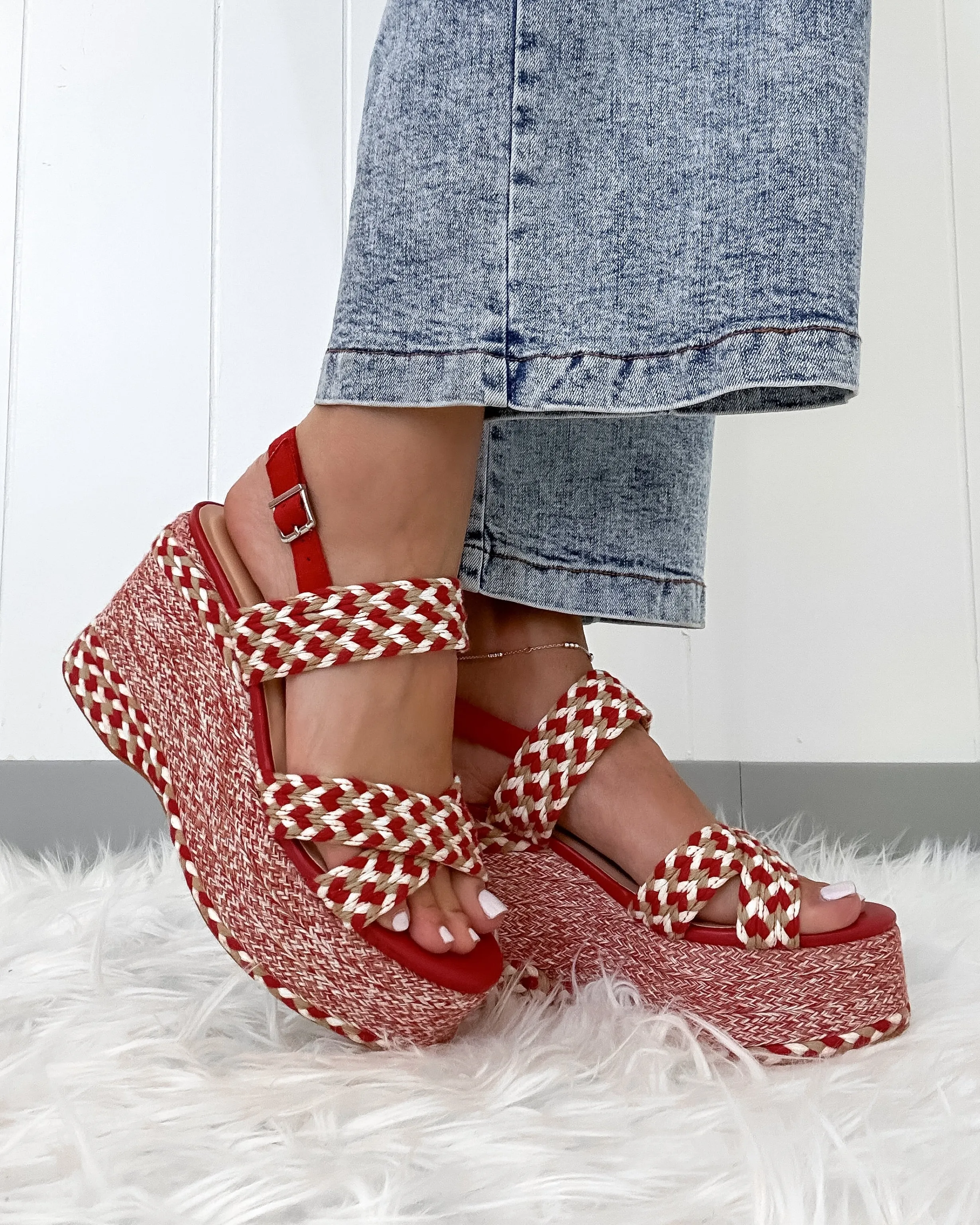 Dolce Woven Platform Sandals - Red