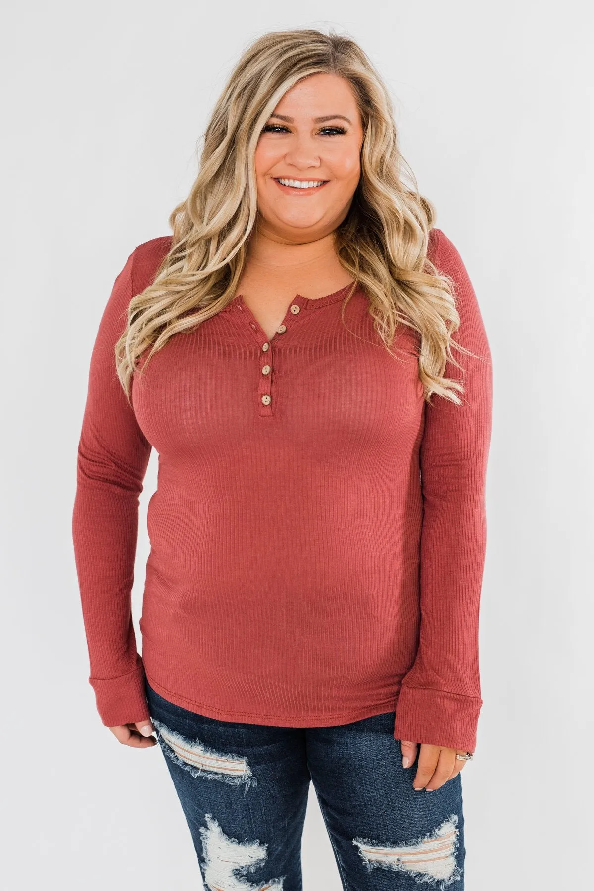 Essential 5-Button Henley Top- Pale Brick