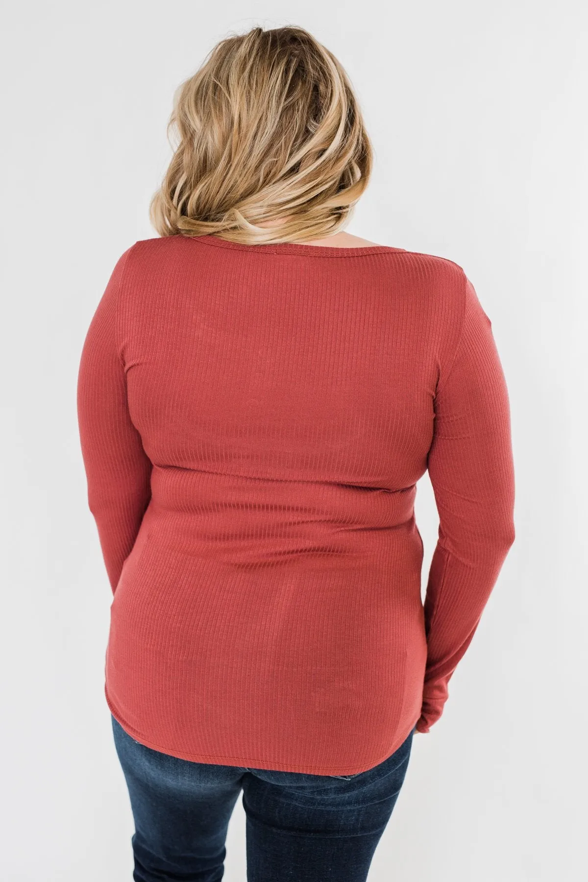 Essential 5-Button Henley Top- Pale Brick