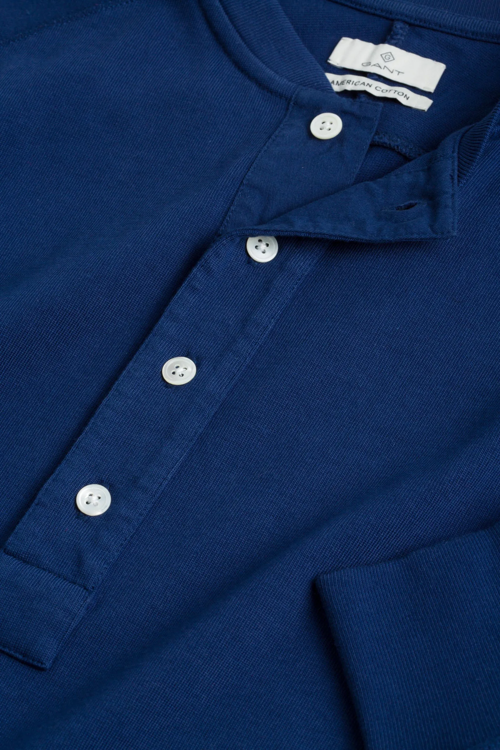GANT DIAMOND G Men's Henley Top 206342 Size M $145 NWT