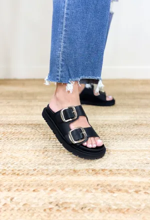 Gen Sandals in Black