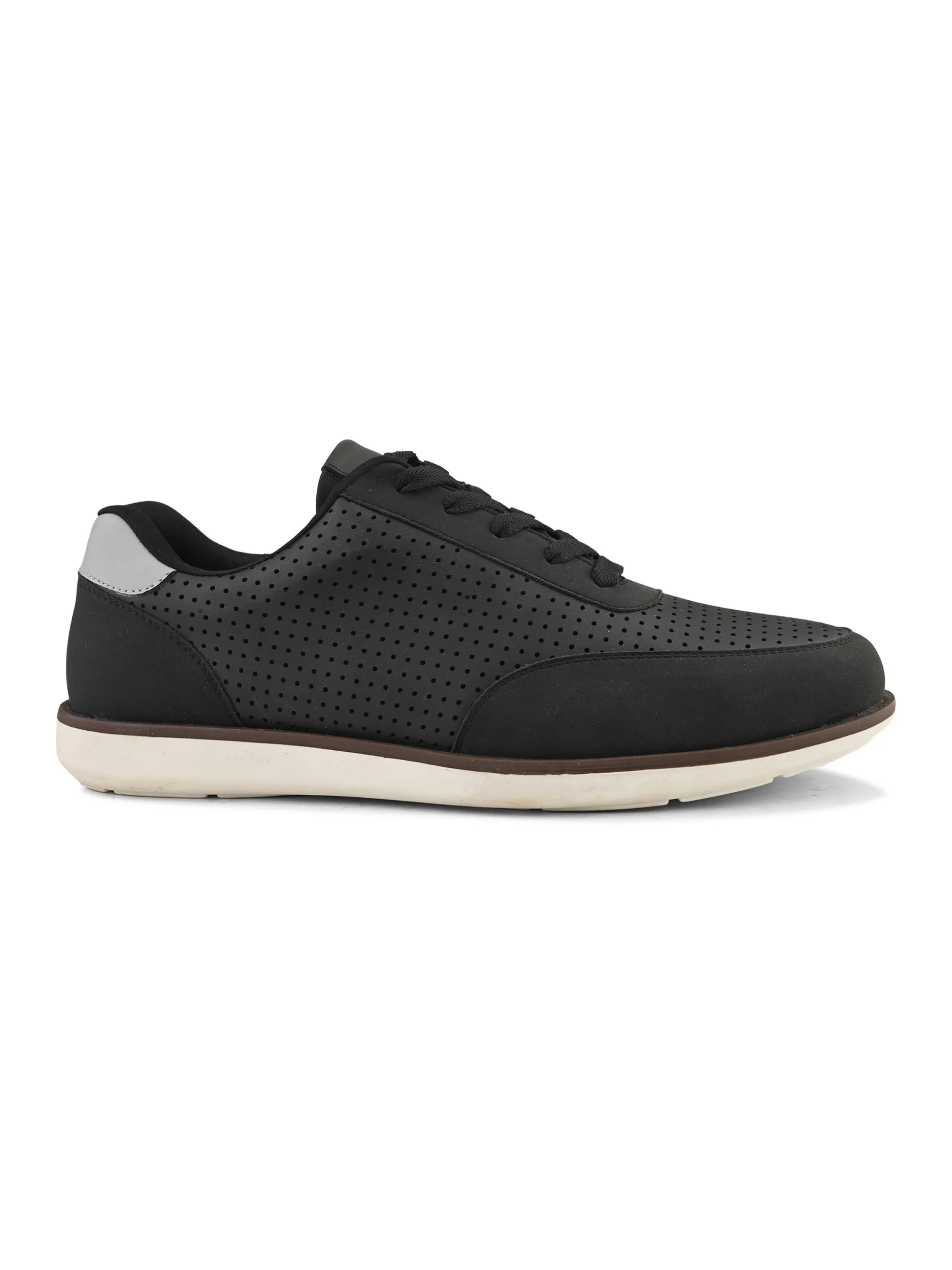 Getaway Black Comfort Sneakers