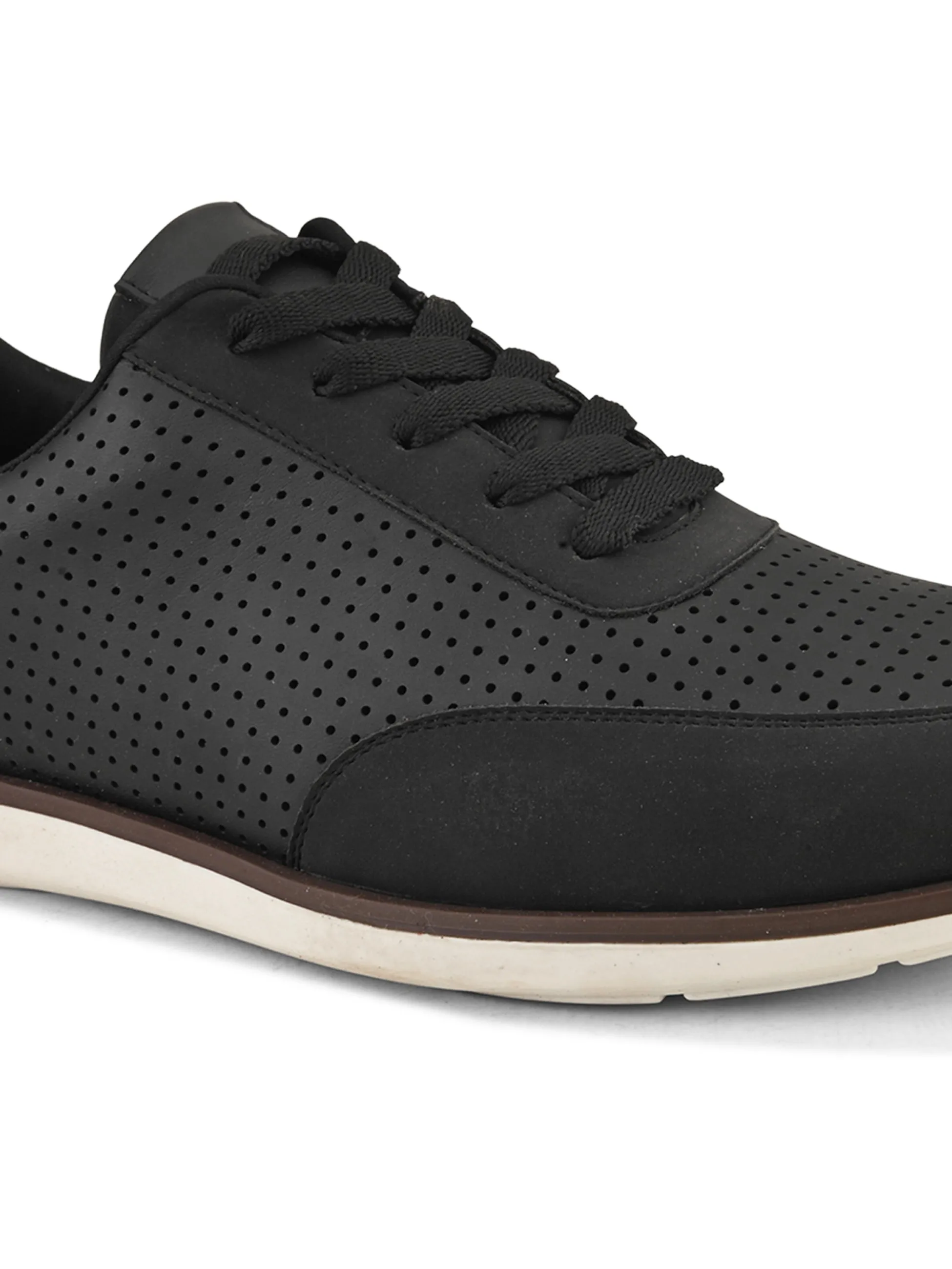 Getaway Black Comfort Sneakers