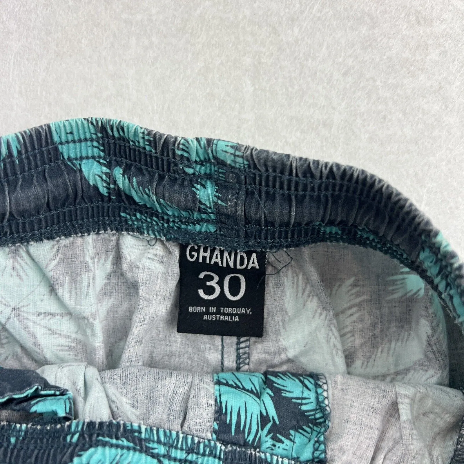 Ghanda Men’s Board Shorts Boardies Swim Shorts Size 30