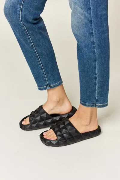 Hazel Blues® |  WILD DIVA Pyramid Stud Toe Band Footbed Sandals