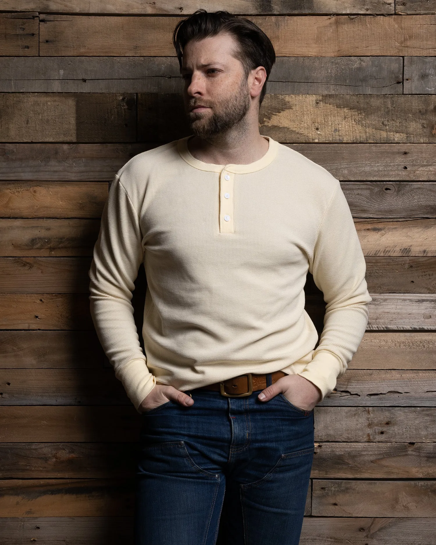 Henley: Cream