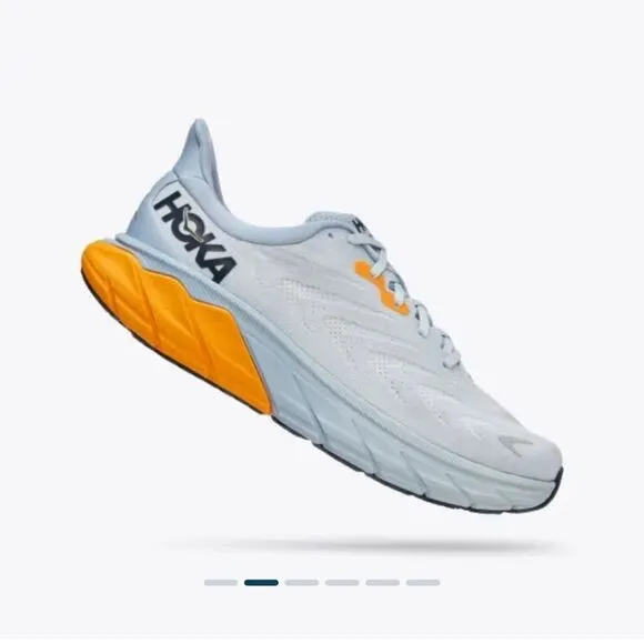 Hoka Arahi 6 Sneakers