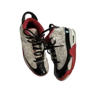 Jordan Dub Zero Sneakers in Black White Fire Red