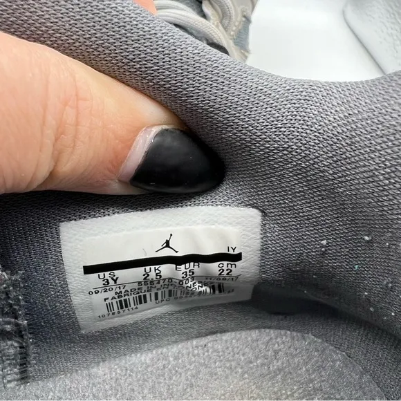 Jordan Flight Club 91 Wolf Grey Sneakers