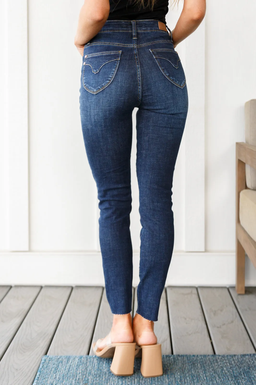 JUDY BLUE Nicole Tummy Control Skinny Jeans