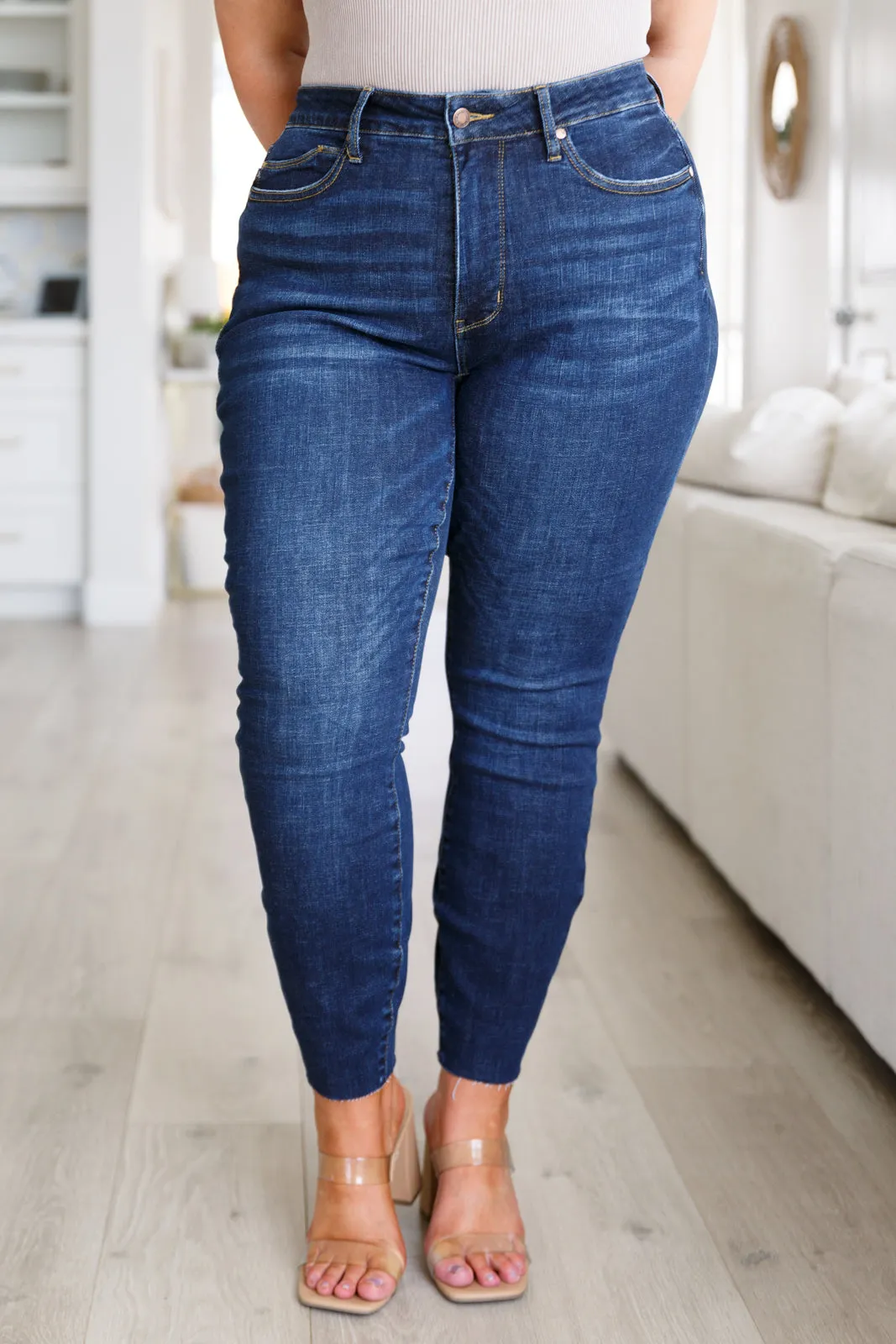JUDY BLUE Nicole Tummy Control Skinny Jeans