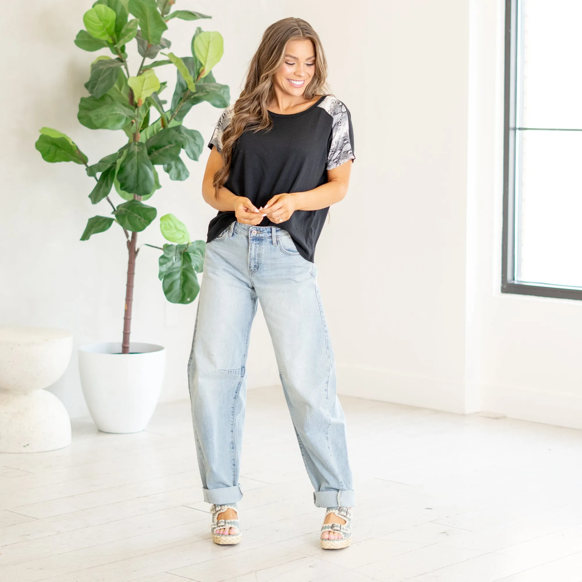 Karin Low Slung Horseshoe Fit