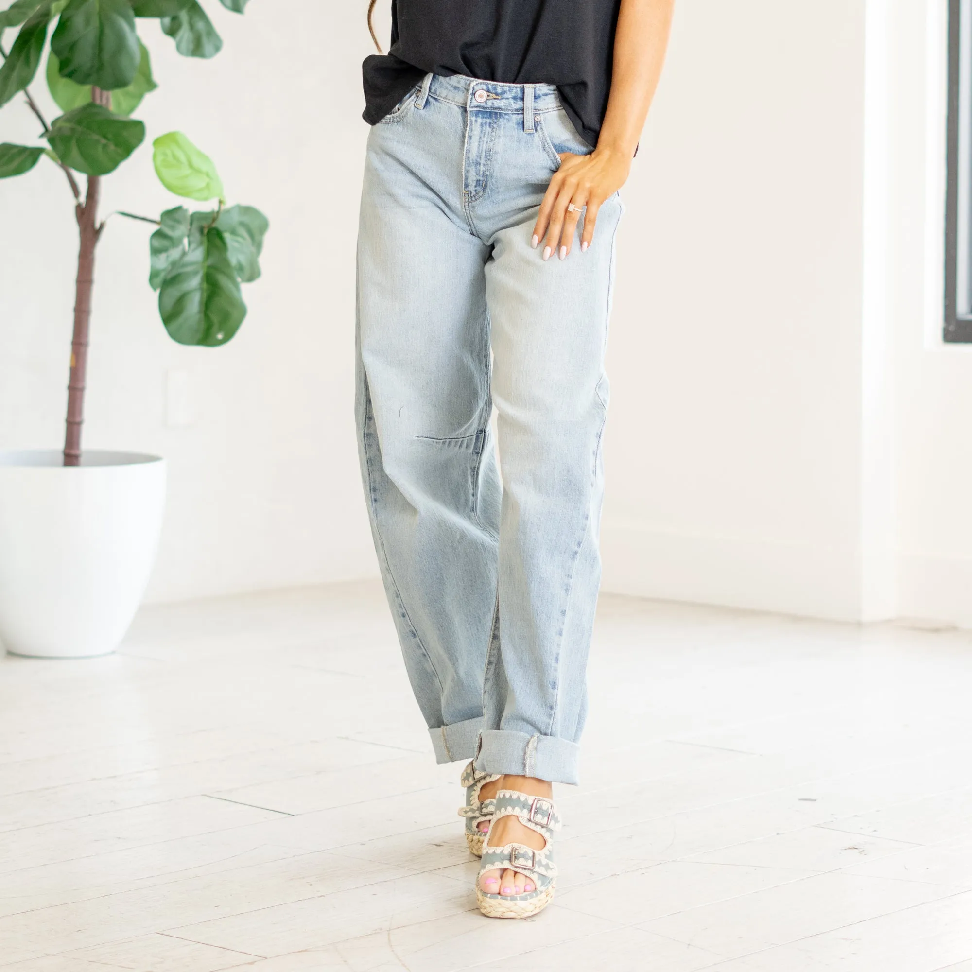 Karin Low Slung Horseshoe Fit