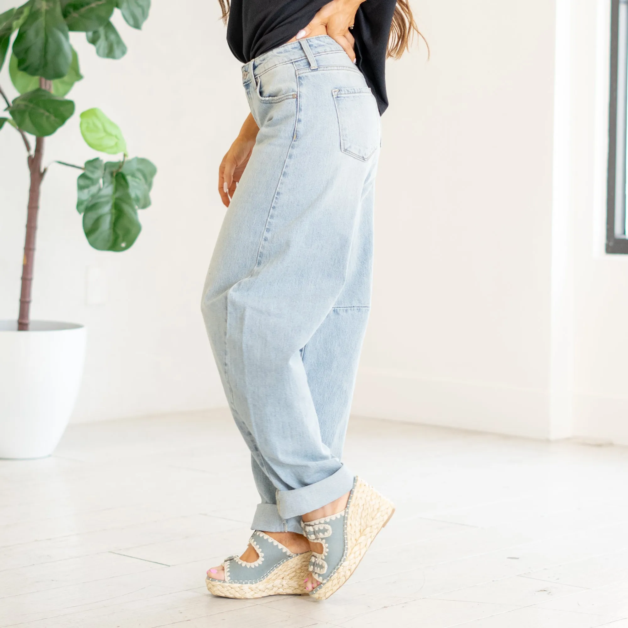 Karin Low Slung Horseshoe Fit