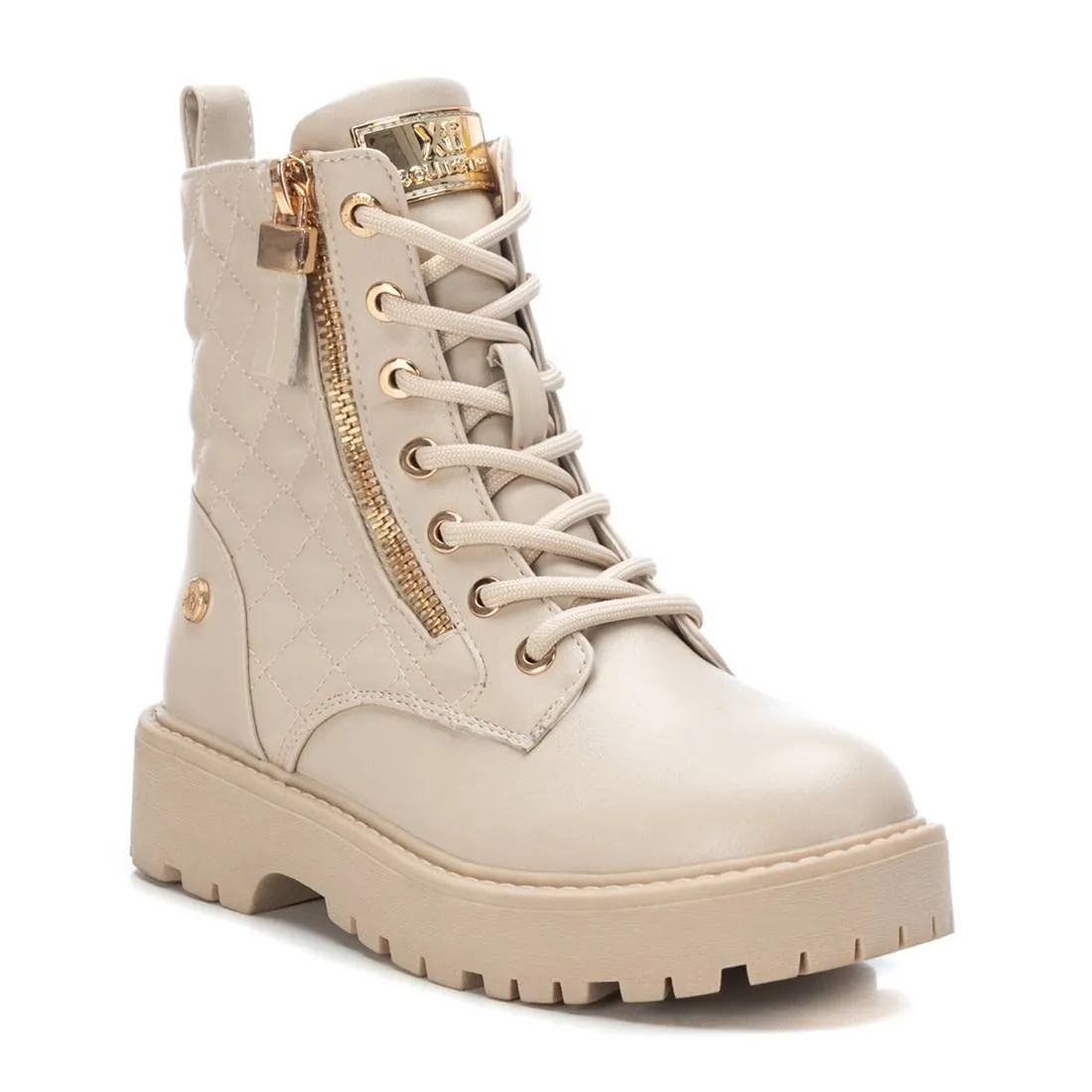 Lace-up Quilted Boots By XTI 150497
