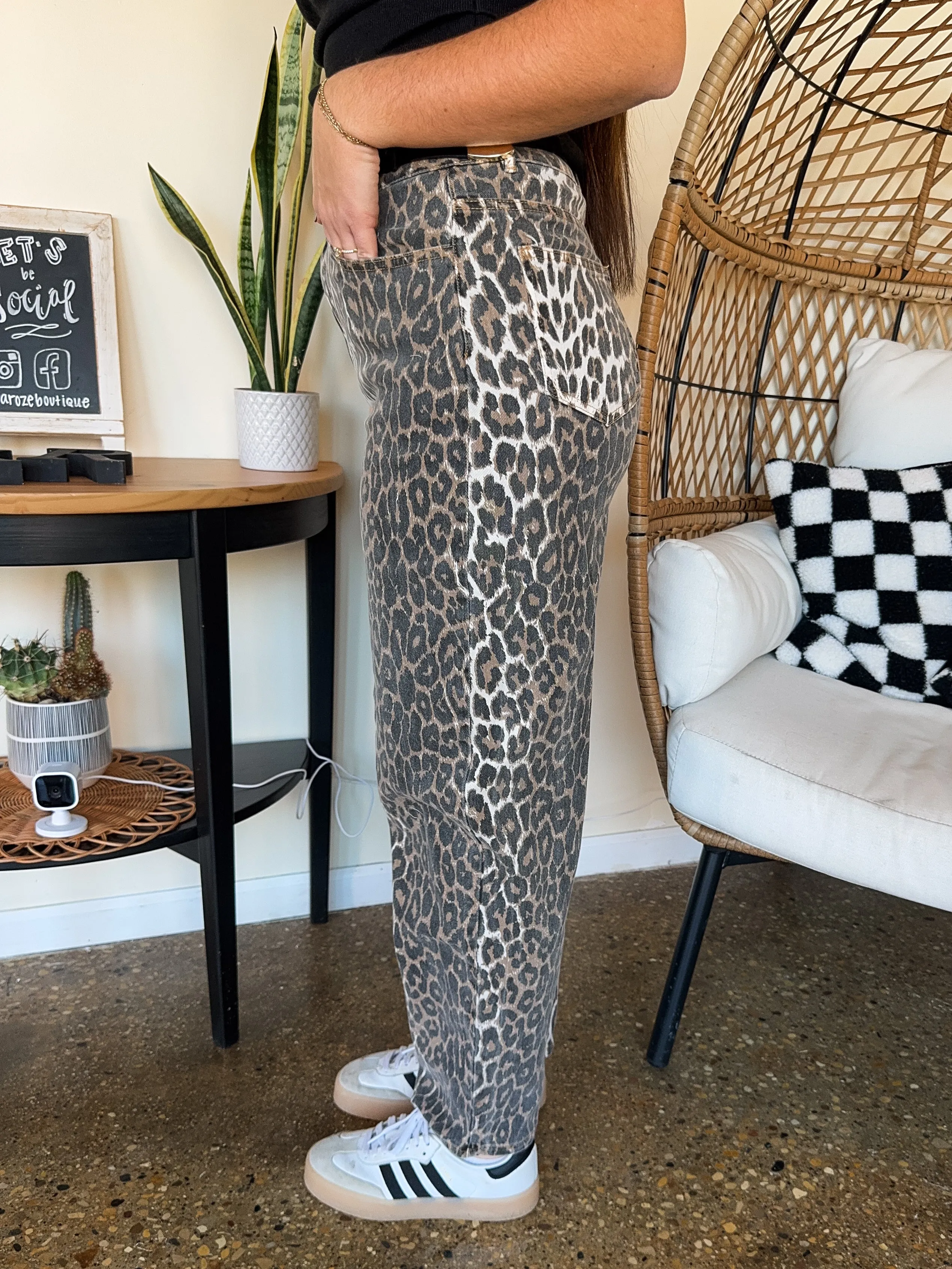 LEOPARD DENIM PANTS