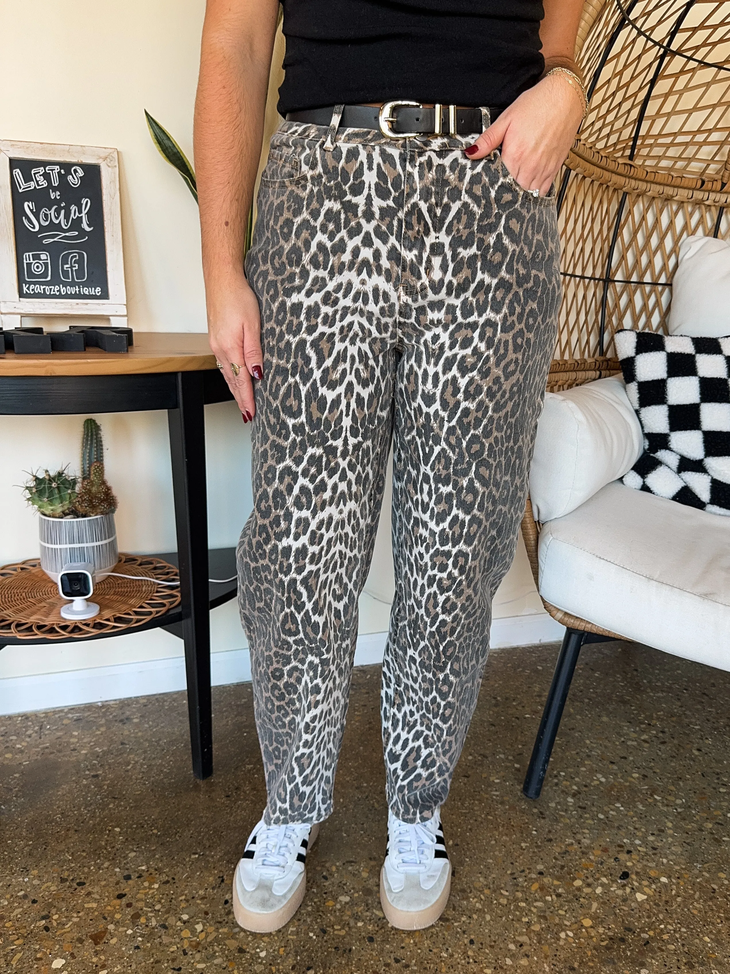 LEOPARD DENIM PANTS