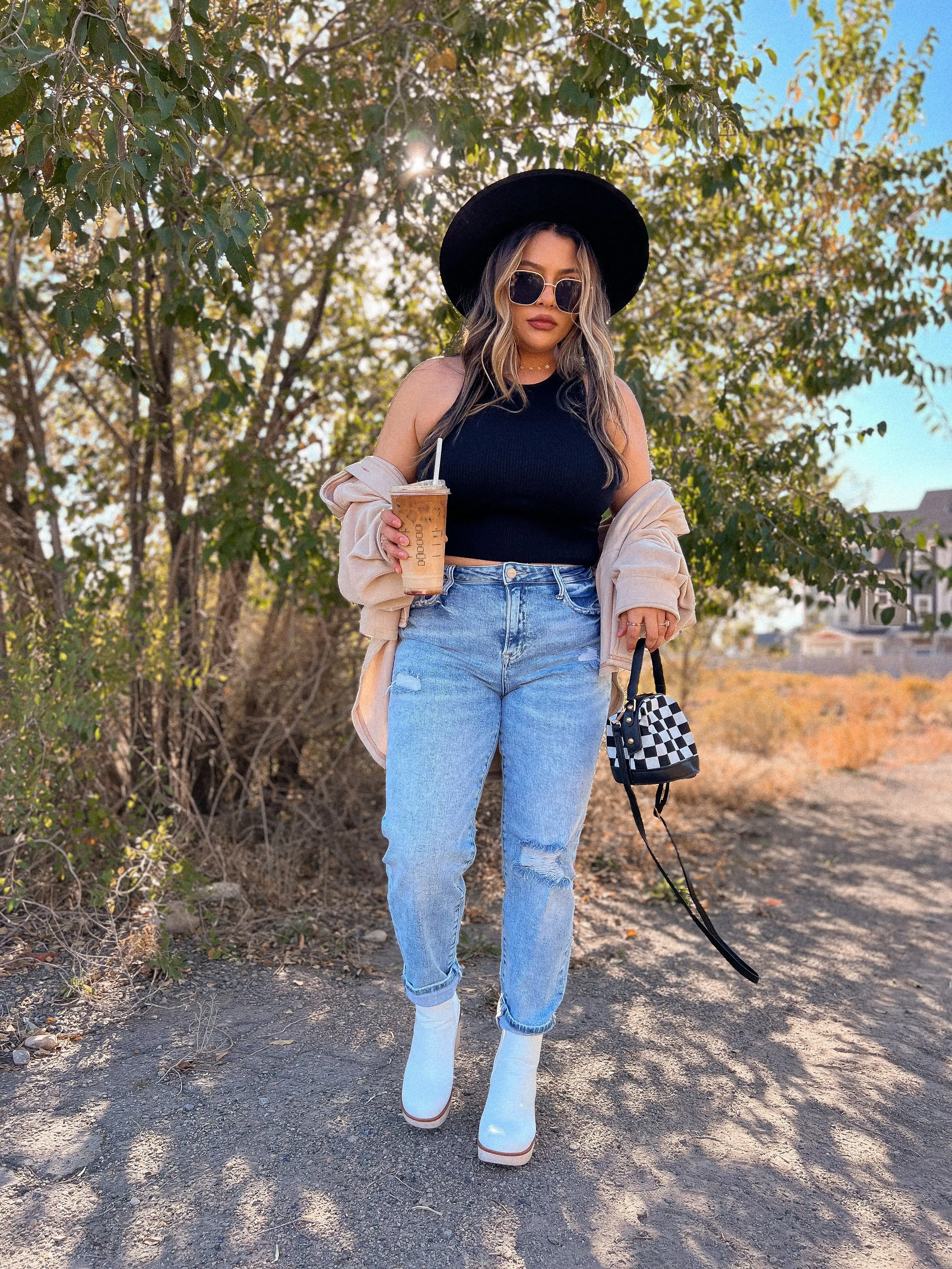 let’s go out boyfriend jeans (REGULAR & PLUS)