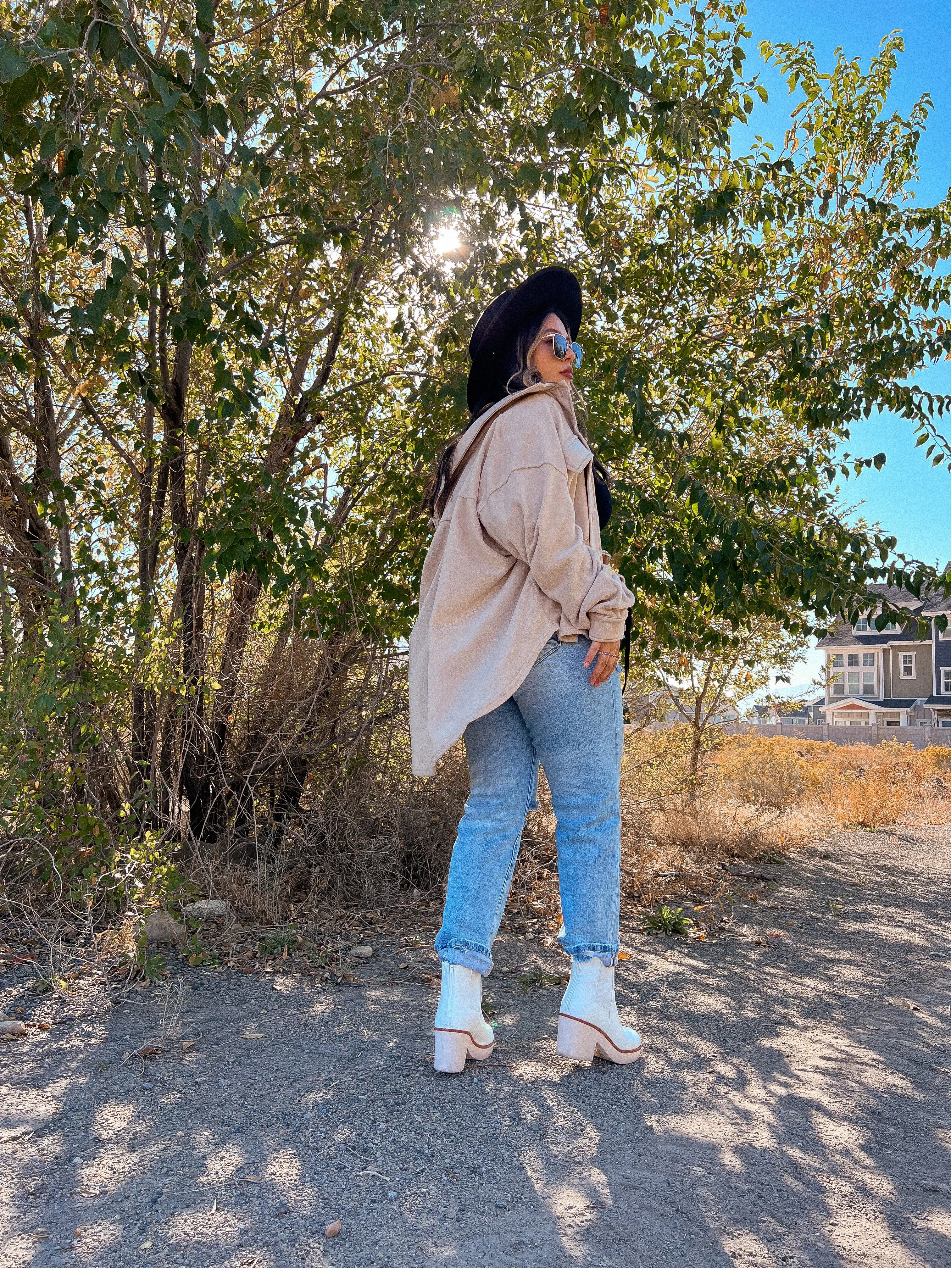 let’s go out boyfriend jeans (REGULAR & PLUS)