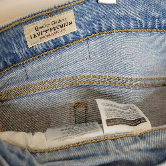 Levis Premium Denim 501 High Rise Straight Jeans 18W Light Wash