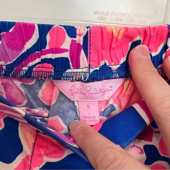 Lilly Pulitzer Ocean View Board Vibrant Floral Shorts in Catch Release