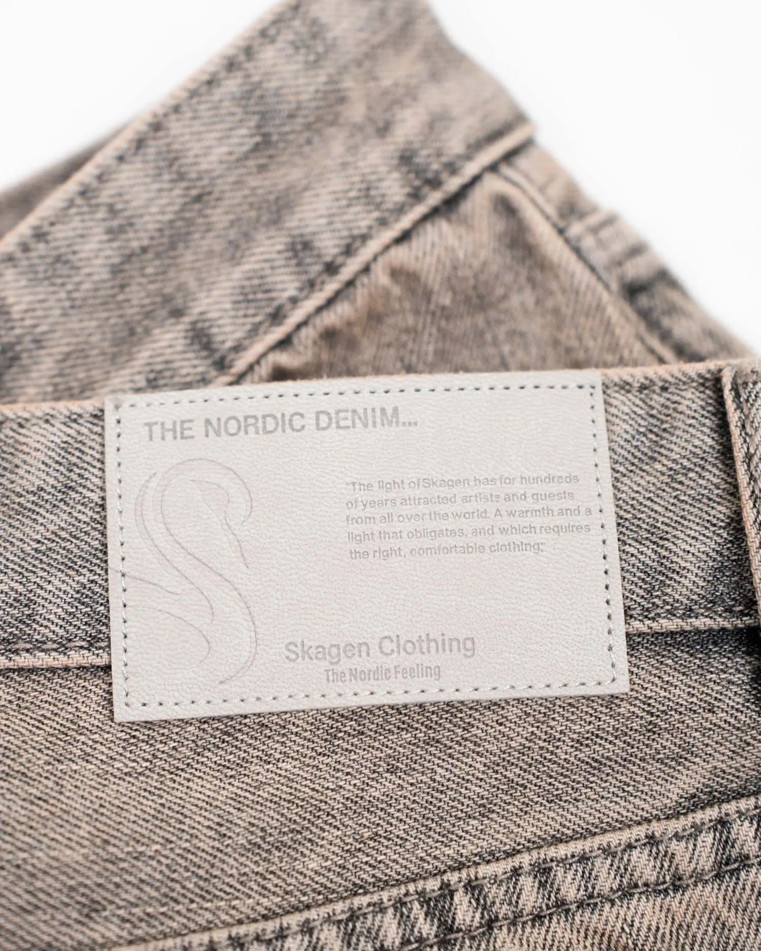 Loose Fit Denim Jeans Rose Vintage Wash