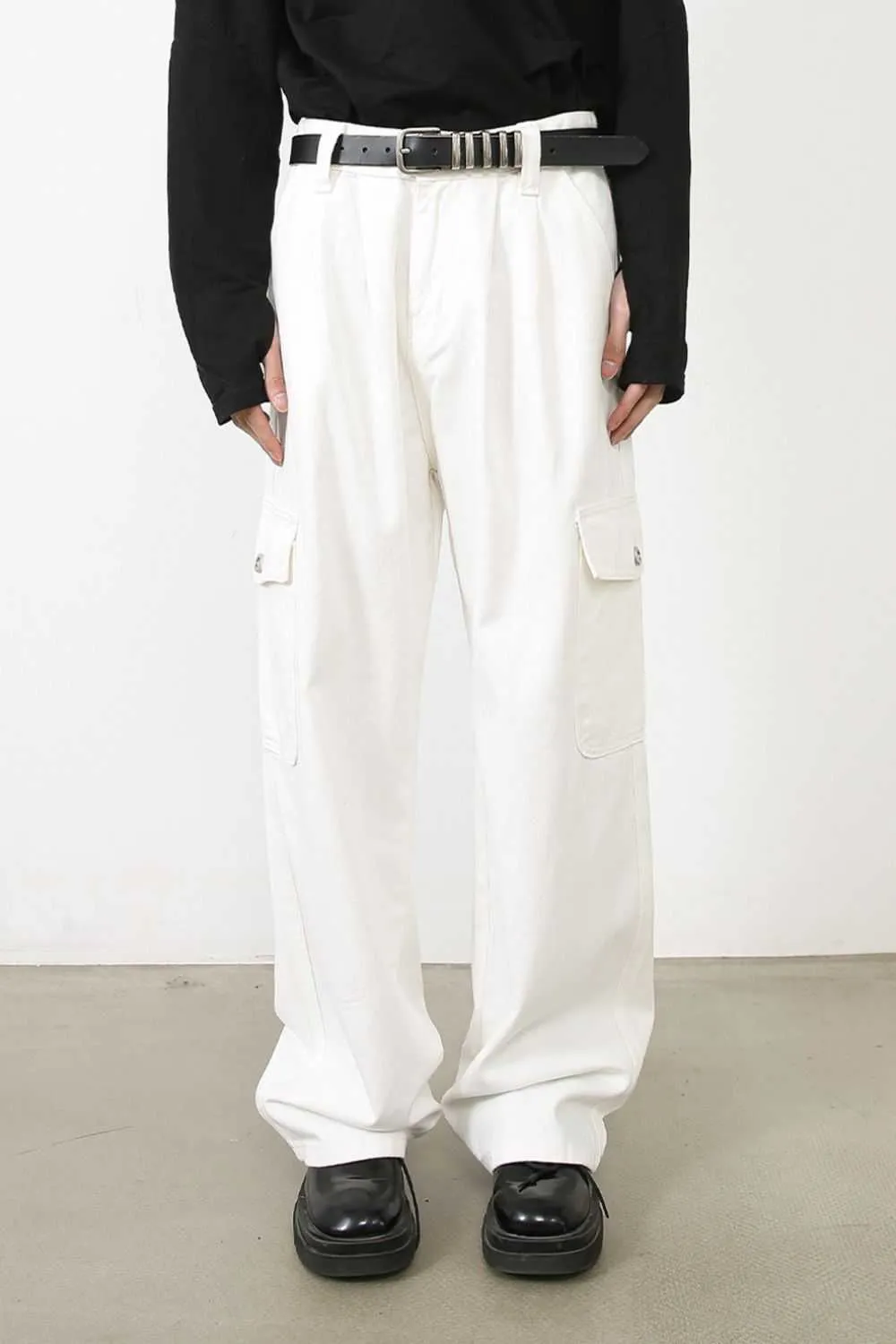 Men's Loose Fit Cargo Jeans