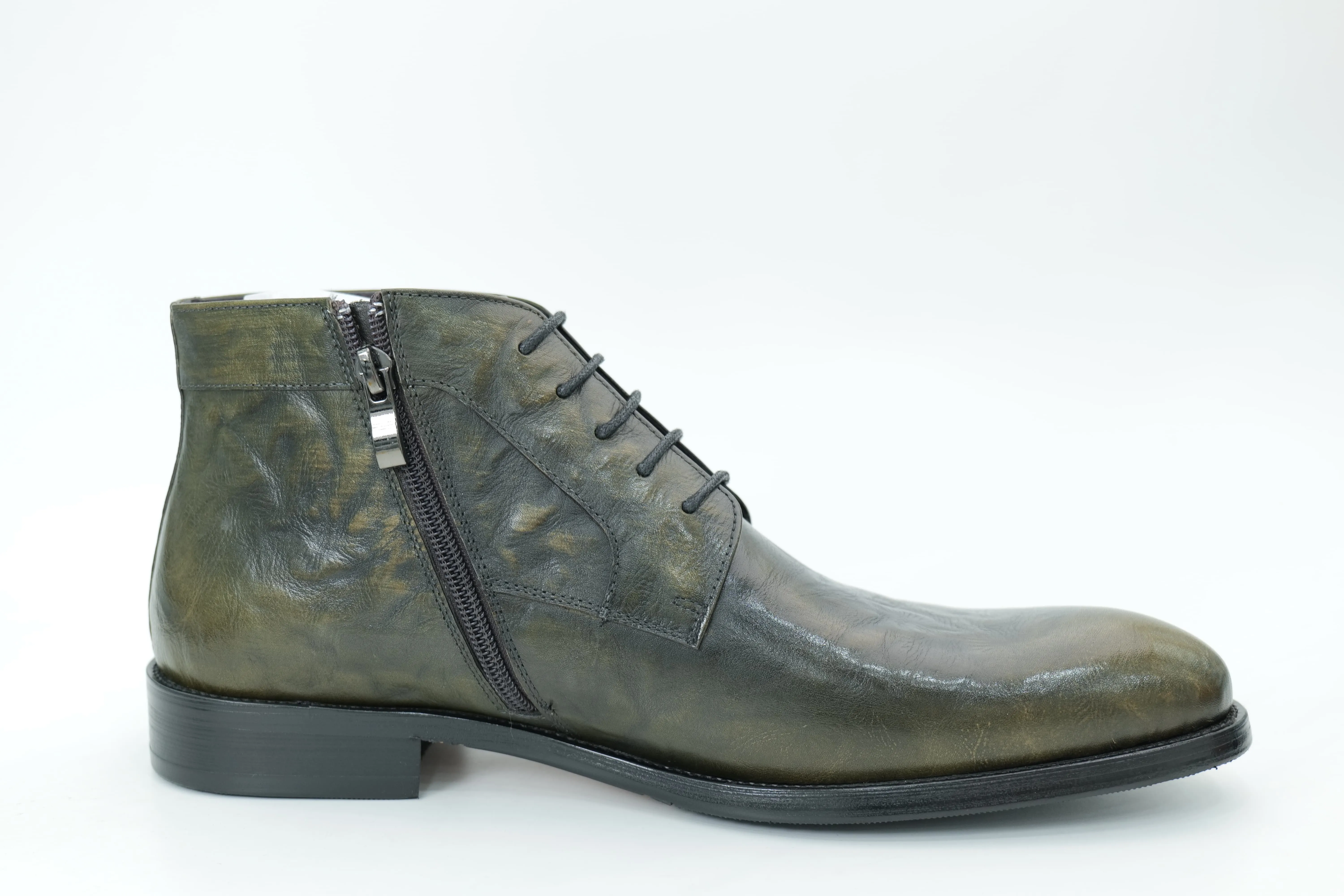 Mid-high boots