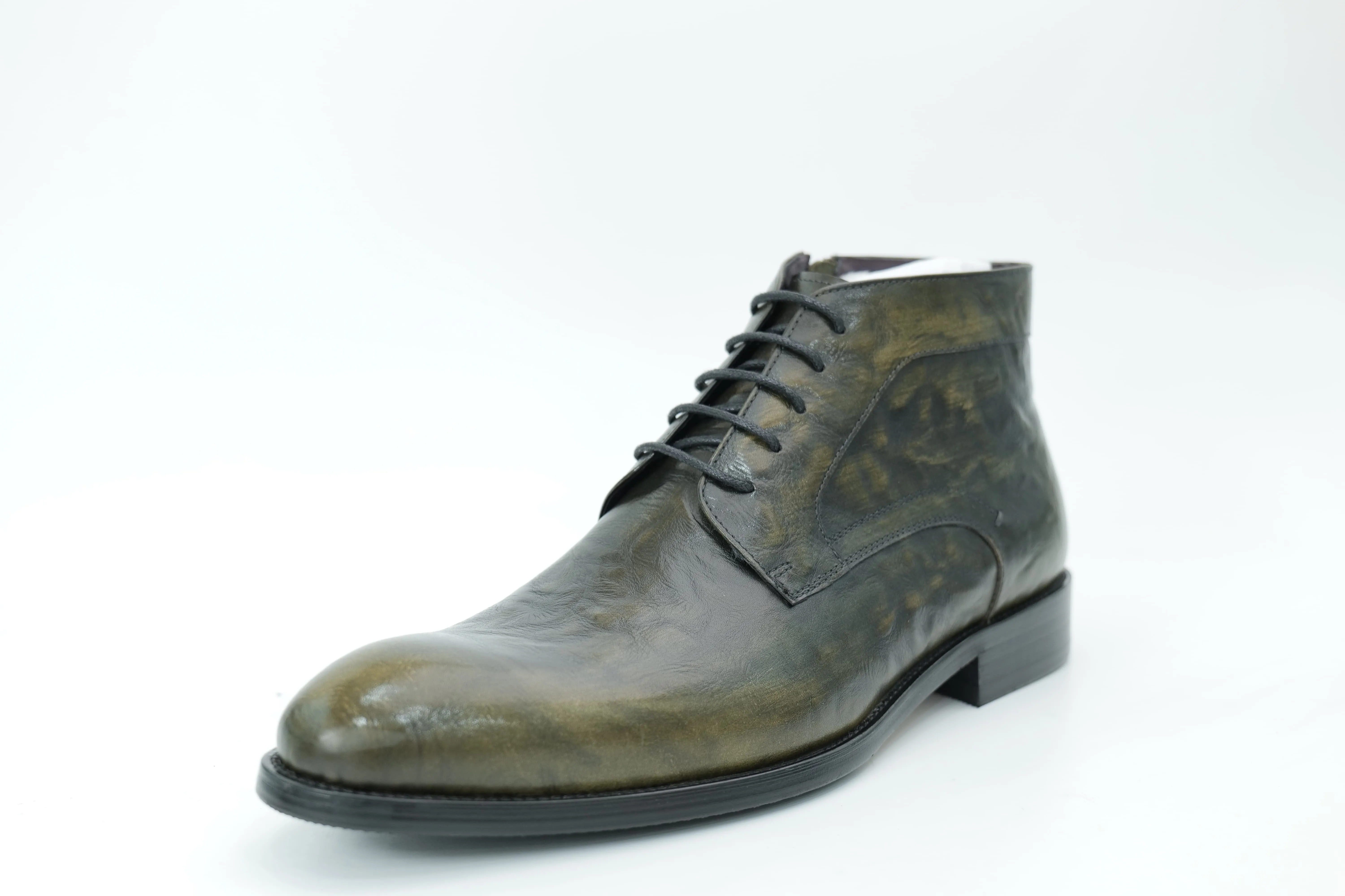 Mid-high boots