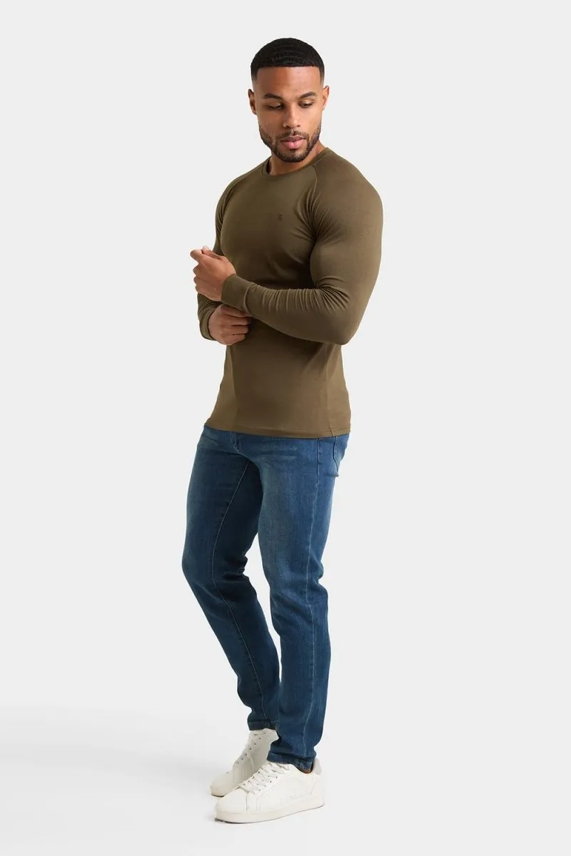 Muscle Fit T-Shirt in Dark Khaki Green