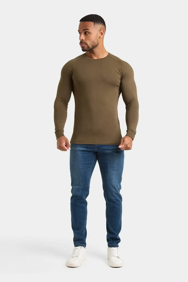 Muscle Fit T-Shirt in Dark Khaki Green