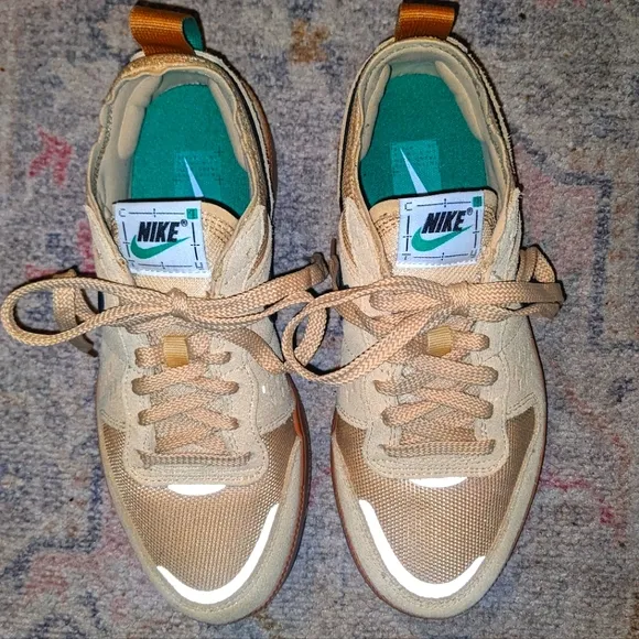 Nike C1TY Brownstone Streetwear Sneakers Women's 8, Men's 6.5, Euro 39