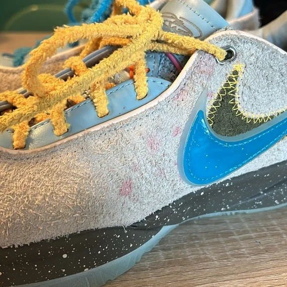 Nike Lebron 20 XX x UNKNWN Message in a Bottle Guava Ice Emerald Rise DV9090 801