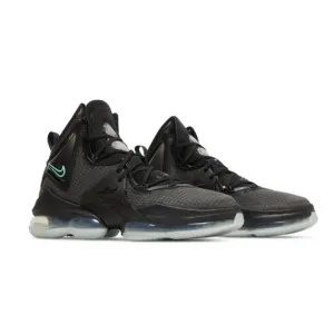 Nike Lebron XIX Basketball Sneakers