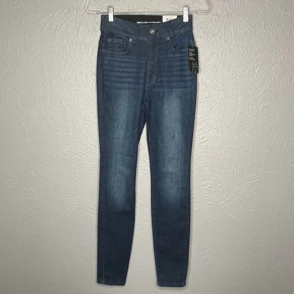NWT INC Denim Dark Blue Sculpting-Fit Skinny Jeans Women's Size 4/27