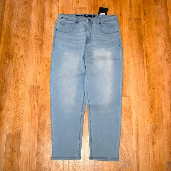 NWT Women's Barbell Apparel Mom Fit Distressed Blue Denim Jeans Sz 31