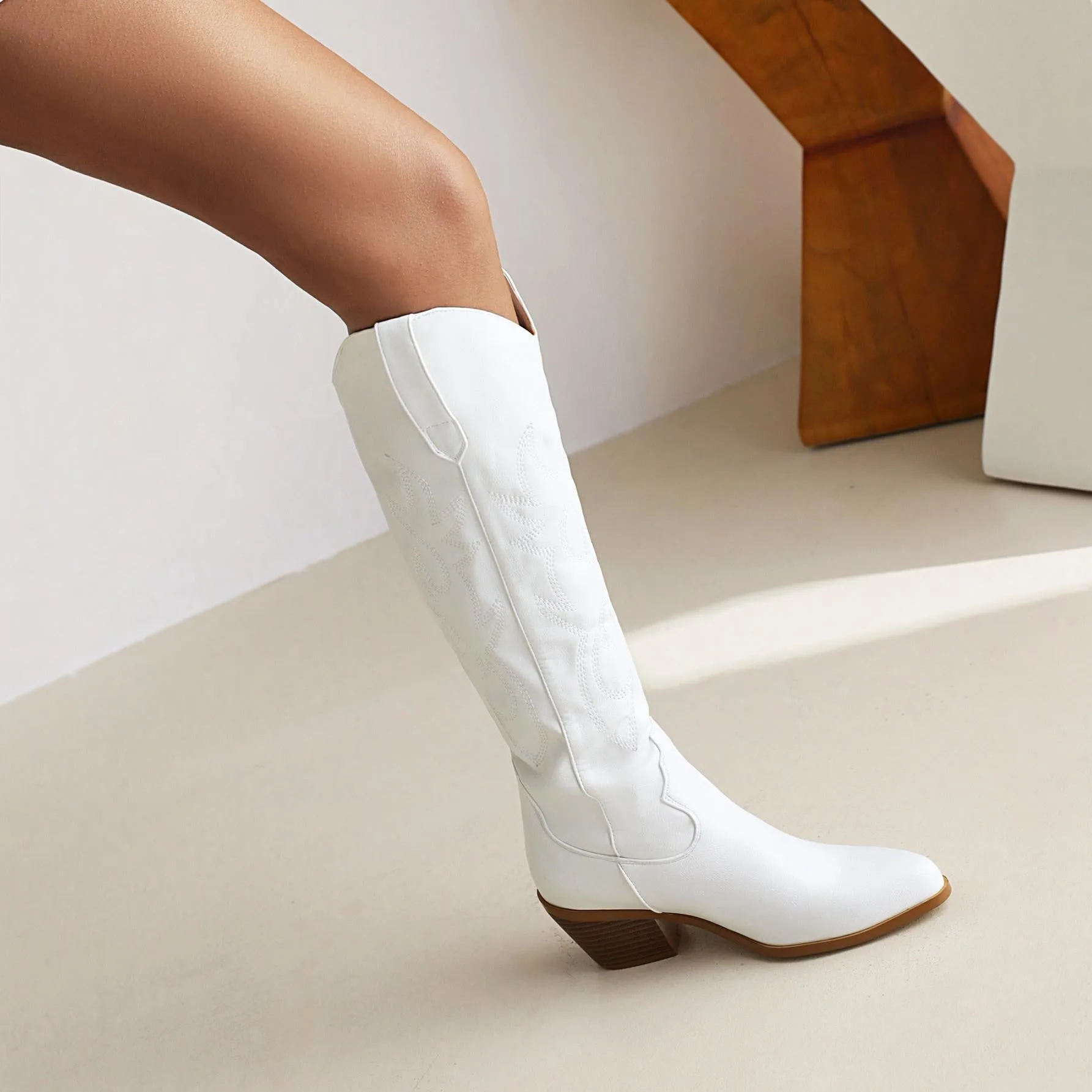 Orthopedic fashion Boots