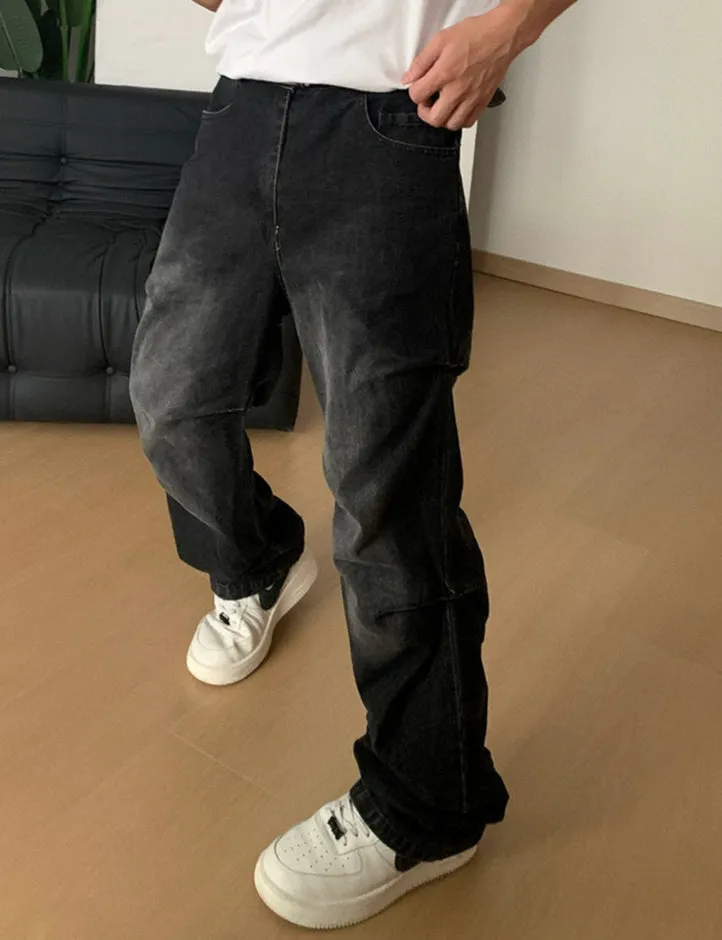 Pleated Washed Loose Fit Jeans