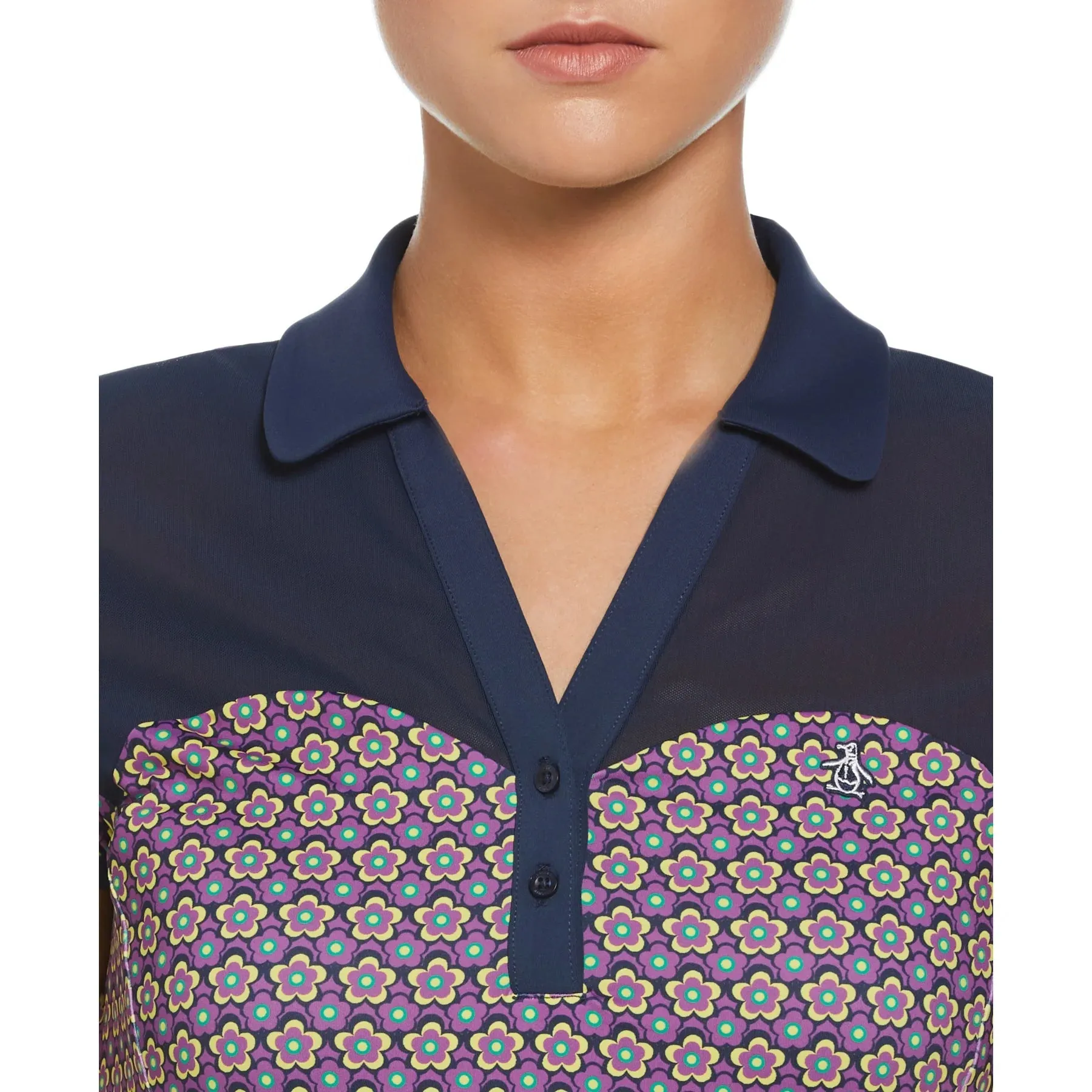 Polo de golf con estampado de pingüinos y mangas cortas