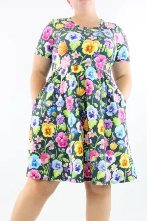 Pretty Pansy - Short Sleeve Skater Dress - Knee Length - Side Pockets