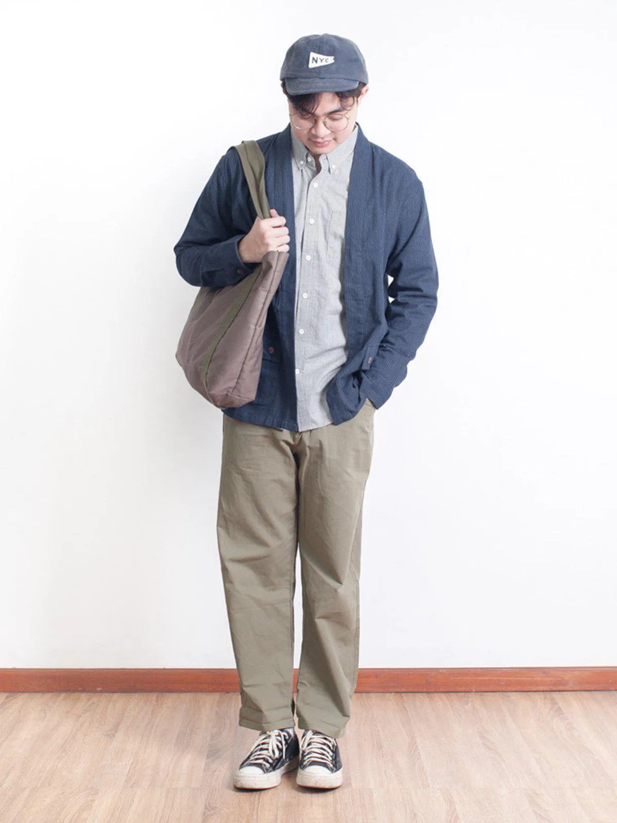 Qutn Throw On IV Navy Stripe Flannel