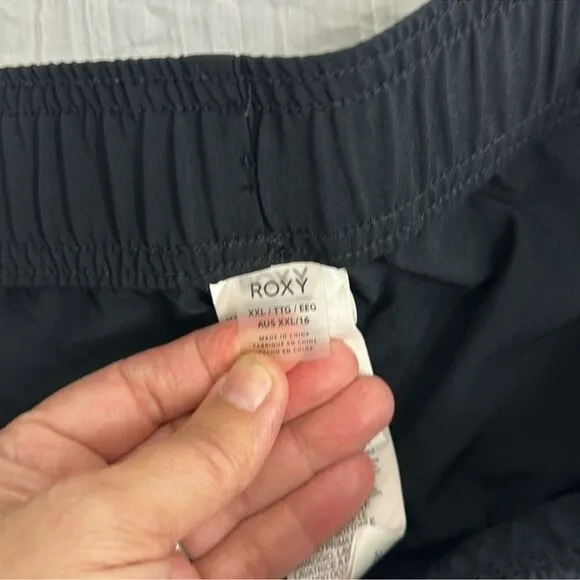 ROXY 14 Black White Logo Wave Board Shorts